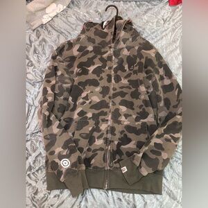 Camouflage Zip-Up Hoodie